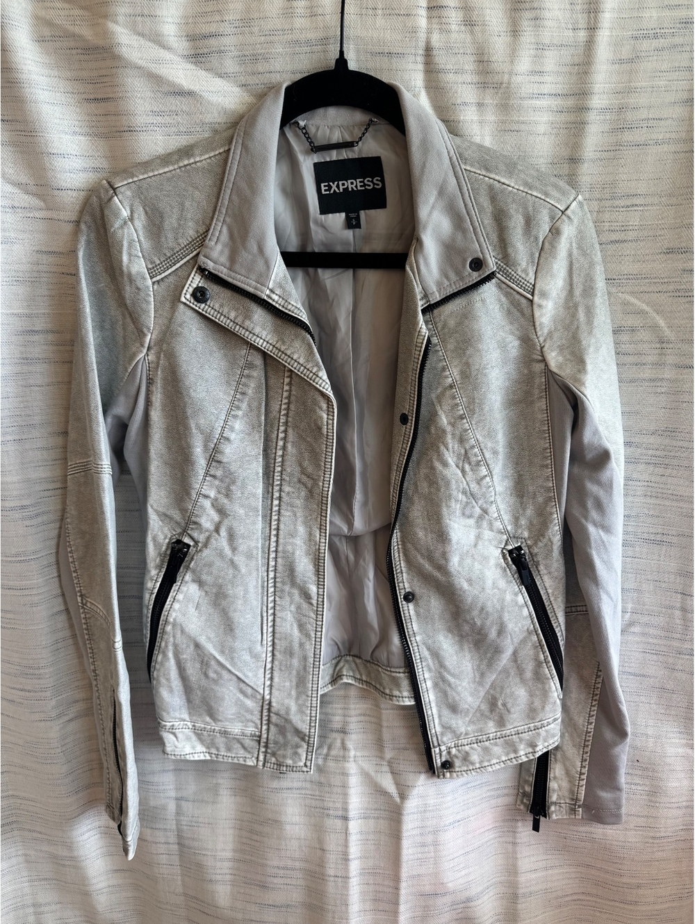 Express Women's Light Gray Faux Leather Moto Jacket Size Small